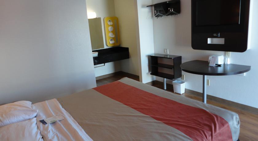 Motel 6-Crawfordsville, In Room photo
